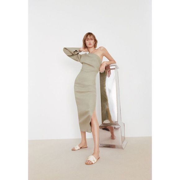 Zara Low Heeled Crossed Leather Sandals - Picture 5 of 10